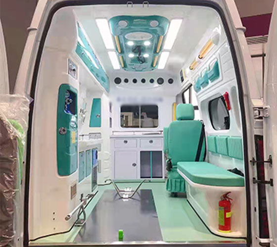 纳雍县车辆内部展示